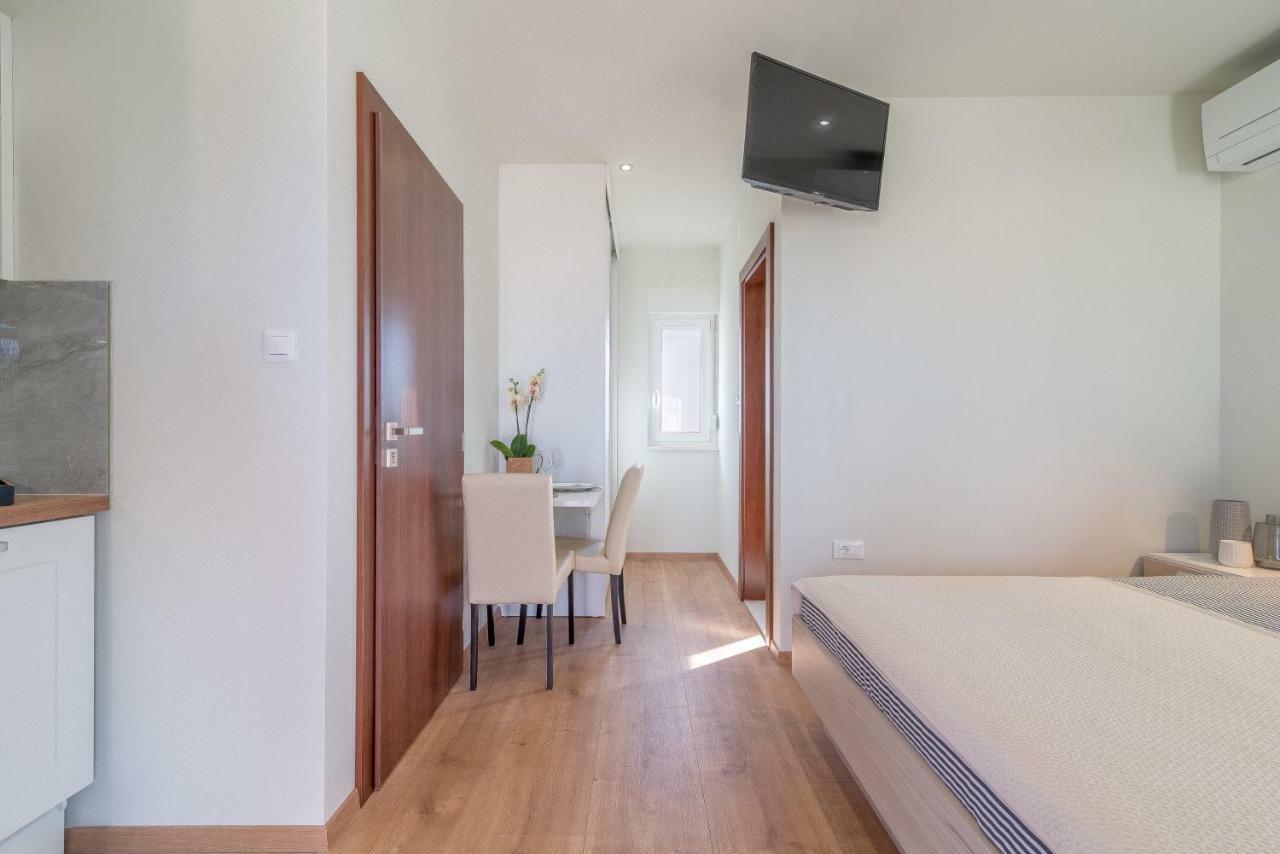 Studio Apartman Rosa Apartment Zaton  Exterior photo